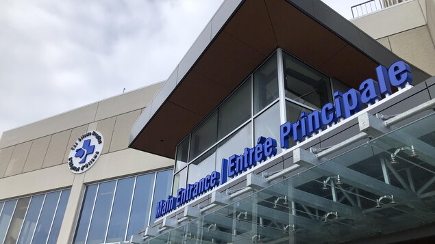 La façade du campus Général de l'Hôpital d'Ottawa.