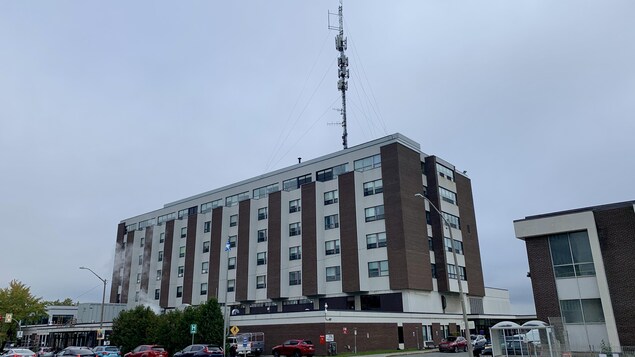 COVID-19 : deux personnes hospitalisées aux soins intensifs en Abitibi-Témiscamingue