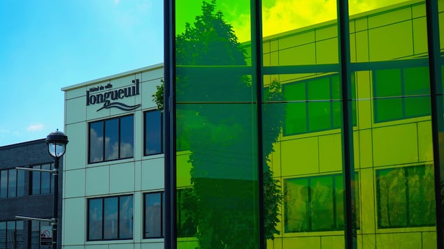 Ces villes qui ignorent dans quelle langue elles s’adressent à leurs citoyens