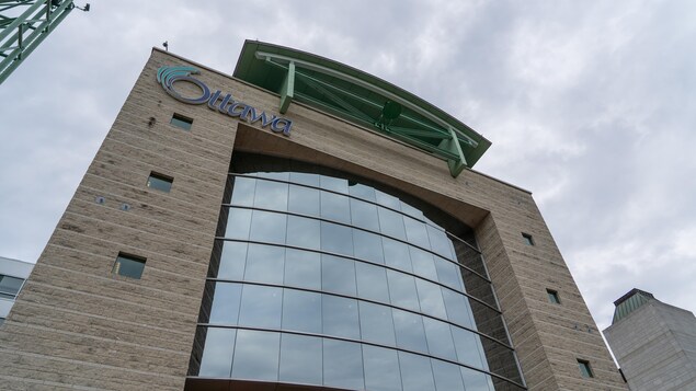 Déficit anticipé pour l’année 2022 : un premier défi pour les nouveaux élus d’Ottawa