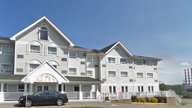 Vue d'ensemble de l'hôtel situé à Dartmouth.