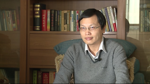 Le professeur Hu XIngdou Le professeur Hu XIngdou