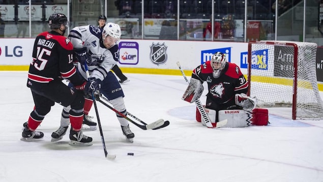 Le Rocket de Laval s’entend avec le gardien Zachary Émond