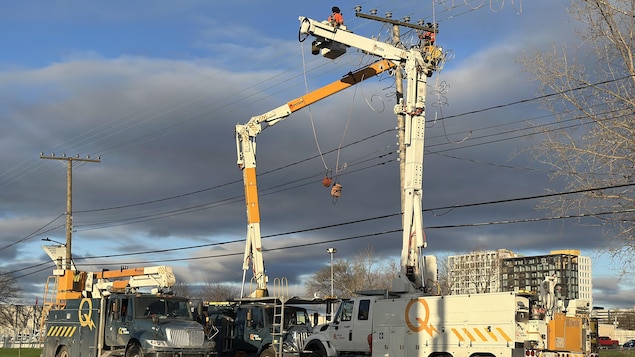 Vents et orages : plus de 22 000 clients d’Hydro-Québec toujours affectés