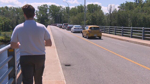 Accès difficile à l’île Saint-Quentin pour les cyclistes et les piétons