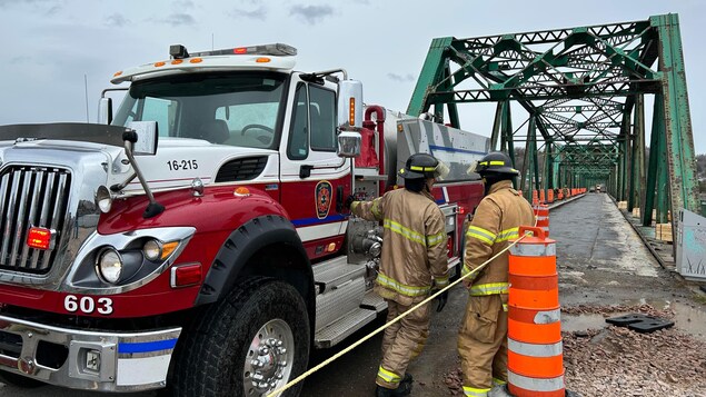 Incendie mineur sur le pont de Sainte-Anne