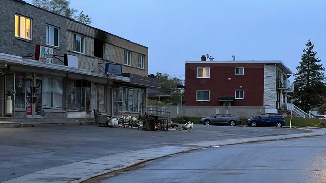 Un incendie à Laval a fait trois blessés graves, dont deux enfants, lundi soir