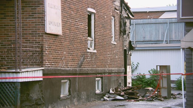 Les victimes dormaient dans leur logement au moment du drame. Les victimes dormaient dans leur logement au moment du drame.