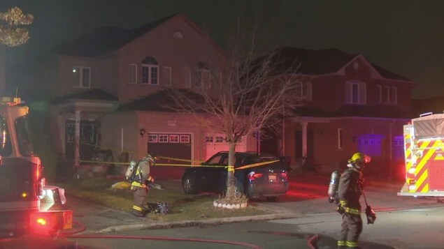 Deux morts dans l’incendie « suspect » d’une maison à Mississauga