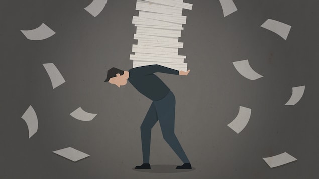 Illustration d'homme qui tient une pile de papiers sur son dos.