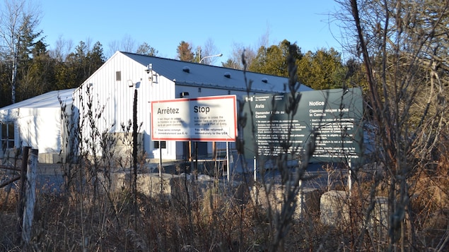 Bientôt un agent armé à l'aéroport de Québec