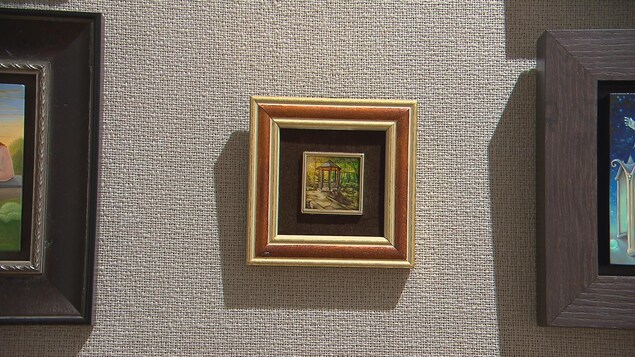 Les tableaux présentés à l'Internationale d'art miniature de Lévis ne peuvent excéder 10 centimètres pas 7,5 centimètres Les tableaux présentés à l'Internationale d'art miniature de Lévis ne peuvent excéder 10 centimètres pas 7,5 centimètres