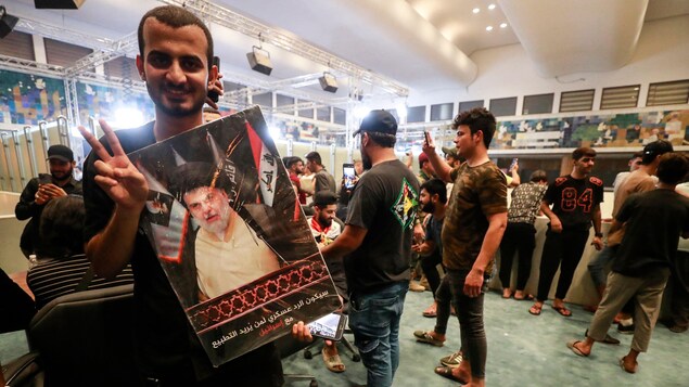 Crise politique en Irak : des manifestants occupent brièvement le parlement