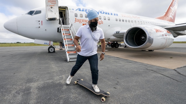 Jagmeet Singh a le soutien de Bernie Sanders, Justin Trudeau celui d’Hillary Clinton