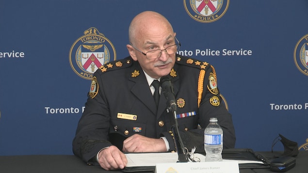Les policiers de Toronto plus enclins à utiliser la force contre les personnes racisées