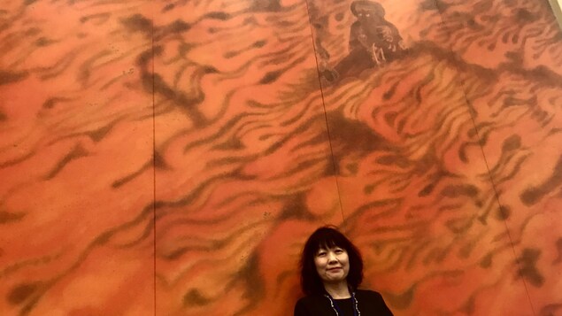 Nobuko Morikawa, fille d'une hibakusha, une victime de la bombe atomique Nobuko Morikawa, fille d'une hibakusha, une victime de la bombe atomique