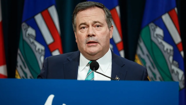 Poursuite en diffamation d’environnementalistes : Jason Kenney présente sa défense