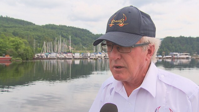 Le copropriétaire de Croisières Centre-Mauricie, Jean-François Dubois Le copropriétaire de Croisières Centre-Mauricie, Jean-François Dubois