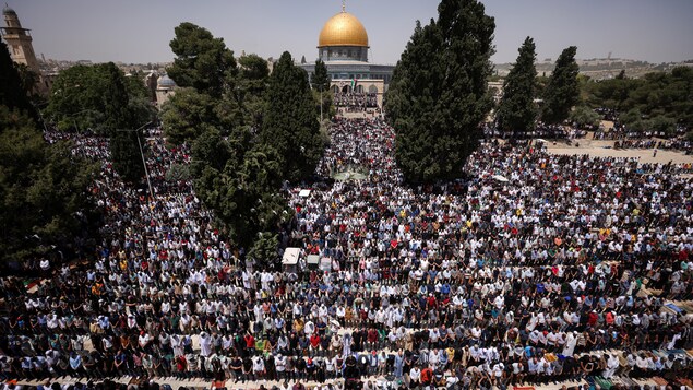 Un Israélien et un Palestinien tués après de nouvelles violences à Jérusalem