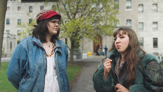 Moins de permis, moins de voitures : que se passe-t-il chez les jeunes?