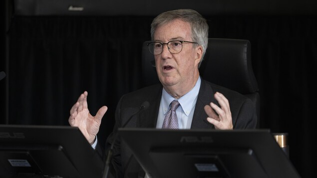Commission Rouleau : le maire d’Ottawa aurait voulu recevoir de l’aide plus tôt
