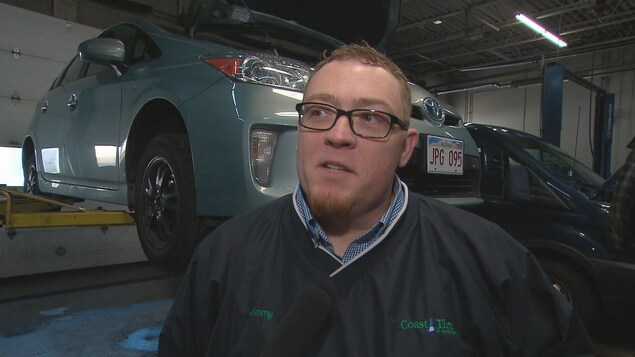Jimmy Guay, gérant de Coast Tire à Dieppe. Jimmy Guay, gérant de Coast Tire à Dieppe.