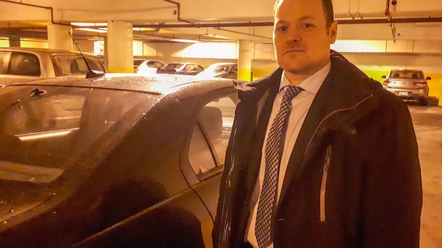 Jimmy Lapointe, sergent-détective et agent évaluateur au Service de police de la Ville de Québec Jimmy Lapointe, sergent-détective et agent évaluateur au Service de police de la Ville de Québec