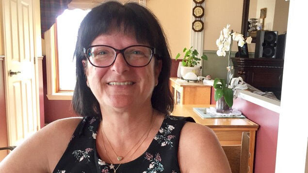 Johanne Hébert n'aurait pas pu espérer une fin de vie plus paisible pour sa fille, Karine Duval, qui a été la première patiente à la Maison Aline-Chrétien, à Shawinigan. Johanne Hébert n'aurait pas pu espérer une fin de vie plus paisible pour sa fille, Karine Duval, qui a été la première patiente à la Maison Aline-Chrétien, à Shawinigan.