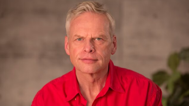 L’épouse d’un chef spirituel autoproclamé accusée d’agressions sexuelles