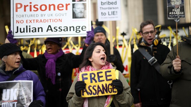 La justice britannique valide l’extradition de Julian Assange vers les États-Unis