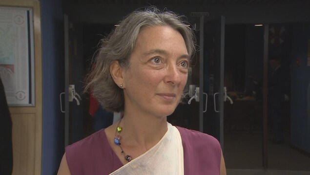 Le portrait d'une femme Le portrait d'une femme