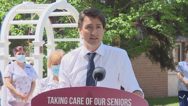 Le premier ministre du Canada, Justin Trudeau, lors d'un point de presse à Saskatoon, en Saskatchewan, le 25 mai 2022.