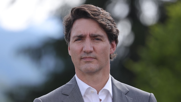 Close up ng mukha ni Justin Trudeau.