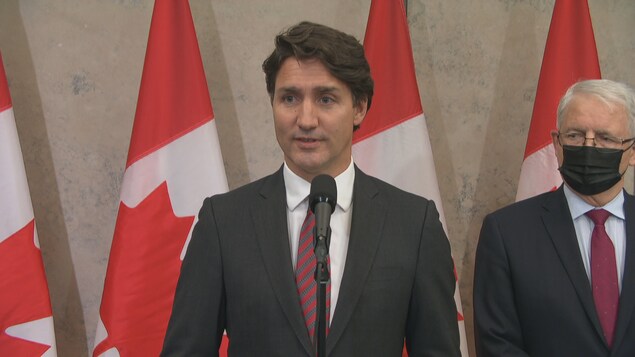 Michael Kovrig et Michael Spavor en route vers le Canada