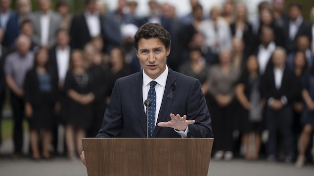 总理贾斯汀·特鲁多（Justin Trudeau）宣布了应对通胀的新措施，包括为低收入家庭提供牙科护理的详细信息，为低收入租户提供一次性福利，以及暂时提高 GST 抵免额。