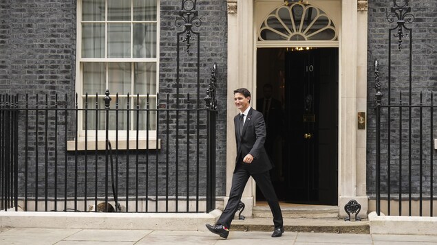 Justin Trudeau va rencontrer le premier ministre de l’Ukraine dimanche soir à Londres