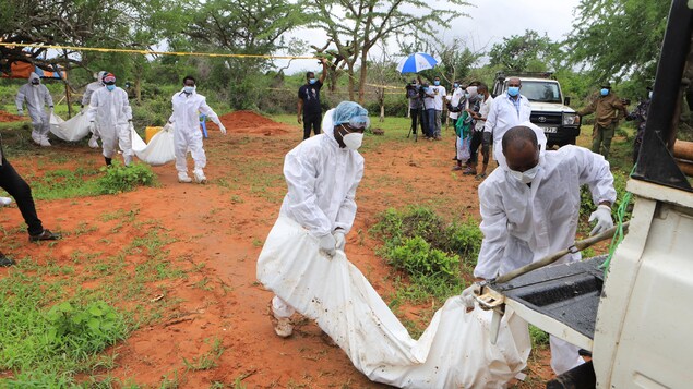 Kenya : 26 nouveaux corps de membres présumés d’une secte exhumés, 47 en trois jours