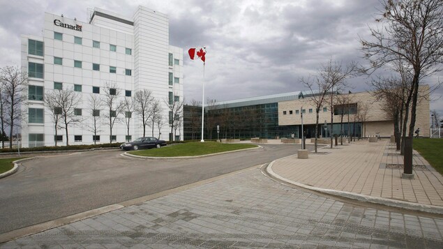 Le Laboratoire national de microbiologie, situé à Winnipeg. Le Laboratoire national de microbiologie, situé à Winnipeg.