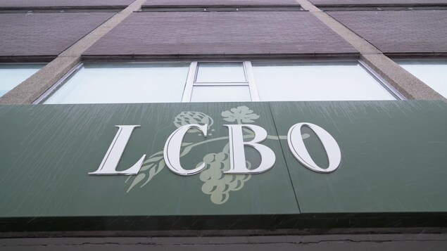 La LCBO recommande aux clients de magasiner tôt