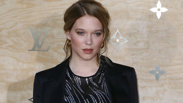 L'actrice française pose lors du lancement d'une collection Louis Vuitton à Paris L'actrice française pose lors du lancement d'une collection Louis Vuitton à Paris