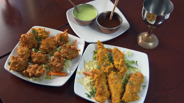 Des bhajis indiens.