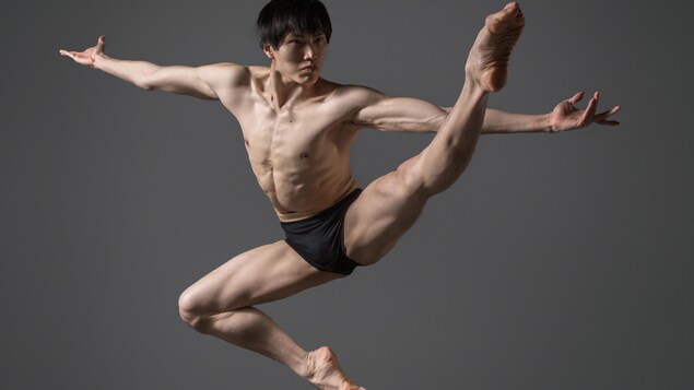 Un danseur de ballet. Un danseur de ballet.