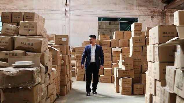 Stranded footwear and stuffed warehouses: How the Middle East conflict is hitting China&rsquo;s economy