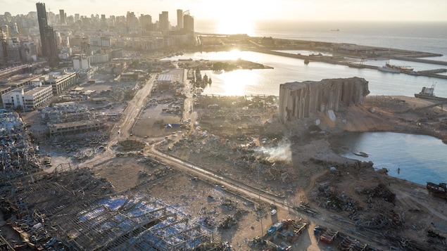 Vue aérienne des dégâts causés par les explosions de Beyrouth.