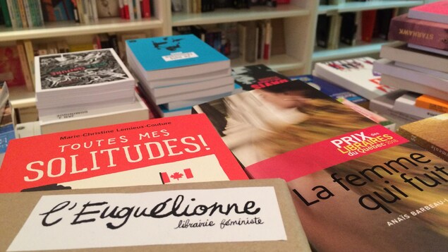 Les tablettes de la librairie l'Euguélionne Les tablettes de la librairie l'Euguélionne