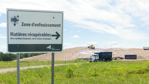 Si une économie substantielle peut être réalisée, la ville de Rivière-du-Loup pourrait céder la gestion des opérations de son lieu d'enfouissement technique à une entreprise privée.