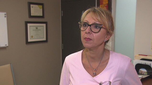 Lyne Cardinal, directrice des services généraux du CIUSSS de l'Estrie-CHUS. Lyne Cardinal, directrice des services généraux du CIUSSS de l'Estrie-CHUS.