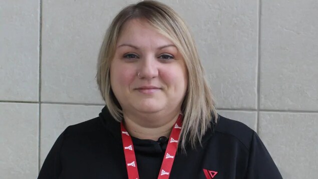 Une photo de Lisa Ryan. Une photo de Lisa Ryan.