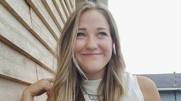 Lisa Savoie-Ferron, étudiante en sociolinguistique. Lisa Savoie-Ferron, étudiante en sociolinguistique.
