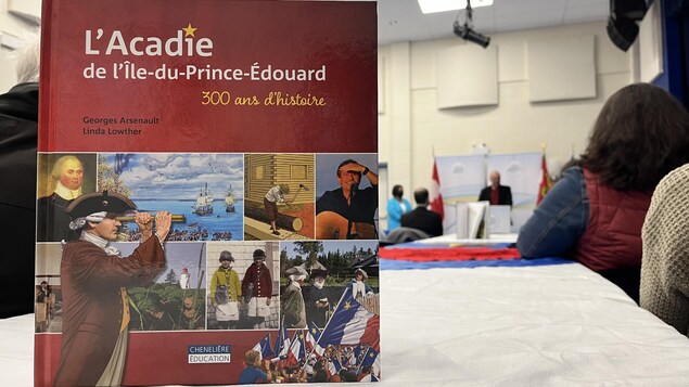 L’histoire des Acadiens de l’Île-du-Prince-Édouard relatée dans un livre